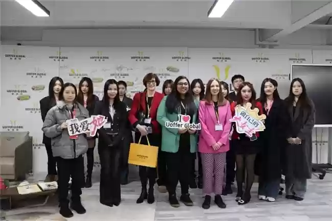 有录网斩获英国女性商业大奖银奖，以“她力量”照亮留学路