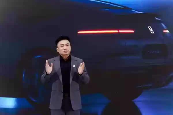 30万级豪华轿车新标杆!阿维塔12四激光版开启预售