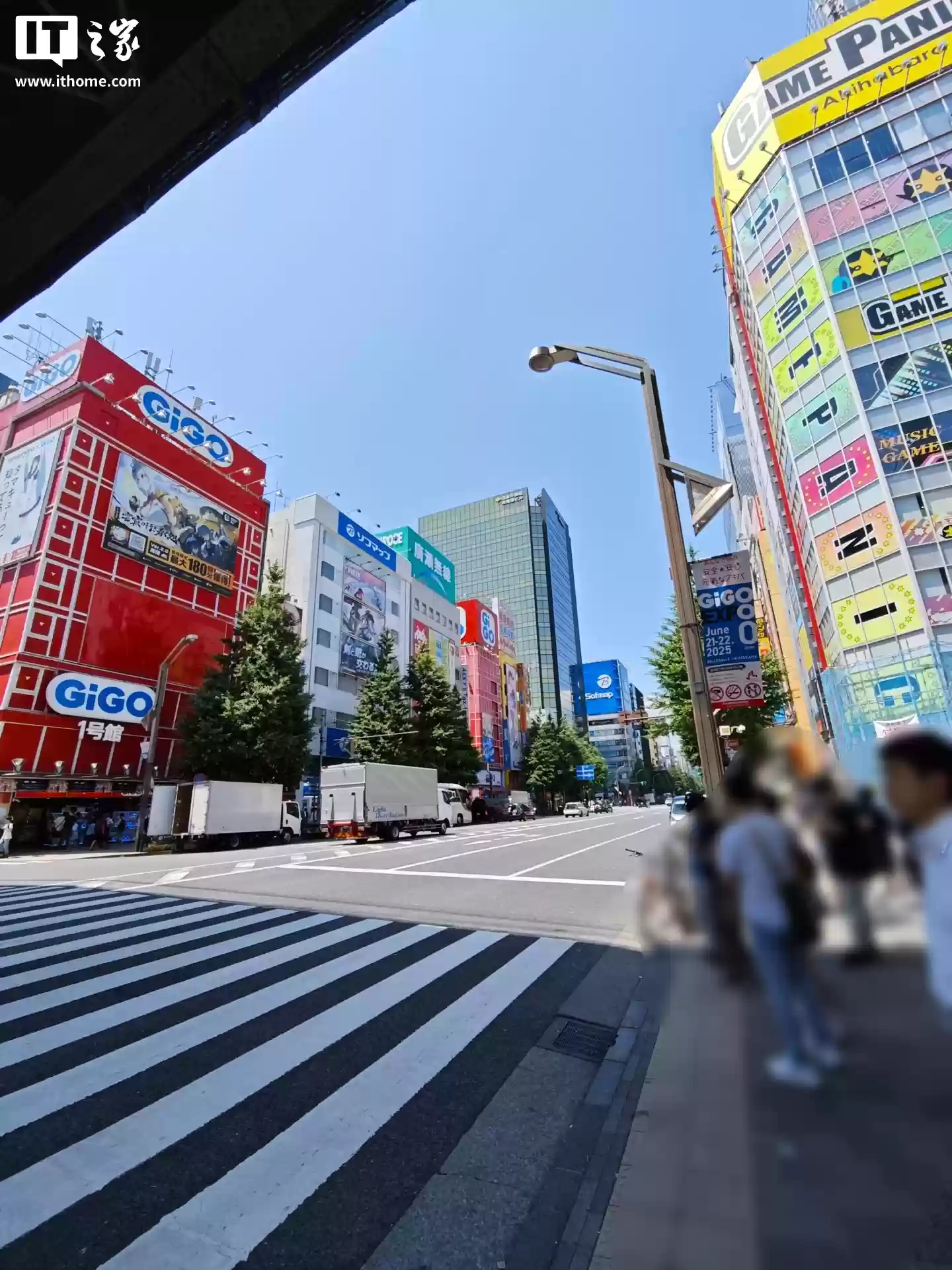 微软 Win10 终止支持后,日本秋叶原电脑店意外现内置蓝光光驱缺货潮