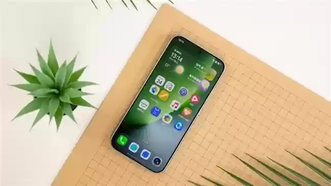 2025长焦手机推荐:荣耀Magic8+Pro树立暗夜标杆