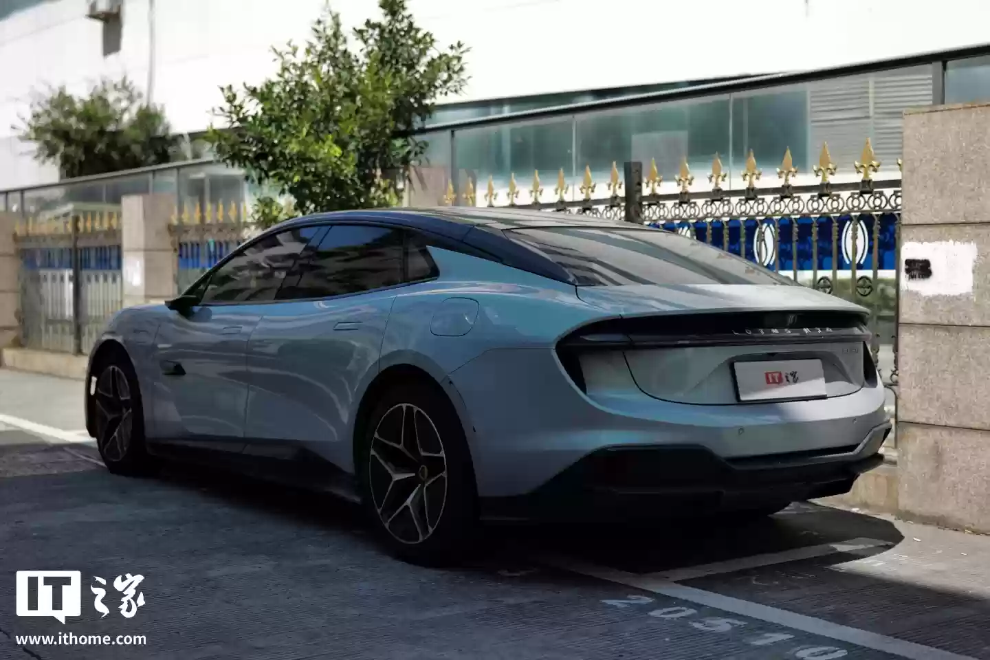 云南省商务厅:暂停 2025 年云南省汽车报废更新、汽车置换更新补贴申请