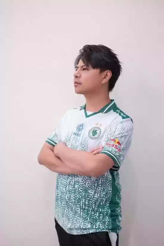 曾卓君加盟Falcons引爆热议