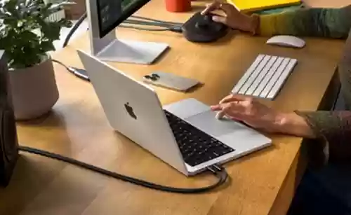 苹果发布M5芯片  前代旗舰跌至白菜价果粉心碎！