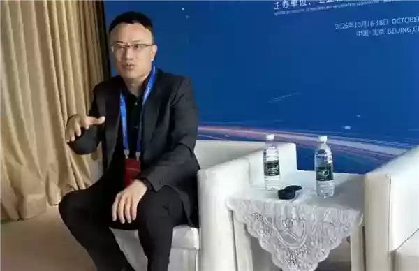 四维图新CEO程鹏断言：未来 3-5 年将现无驾驶座汽车