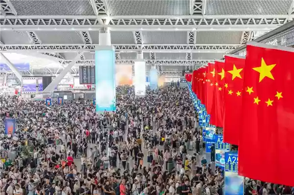 17趟列车同时检票!全国最忙高铁站 非它莫属