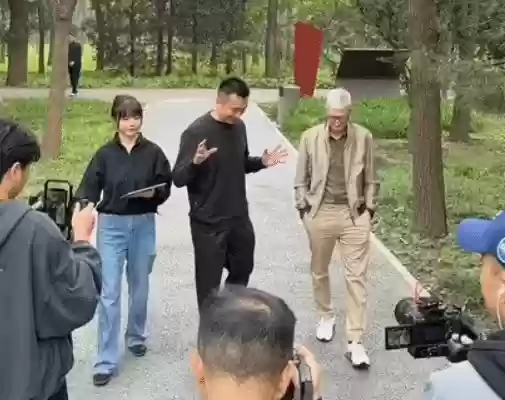 库克上海谈AI落地:科技应服务于人类福祉