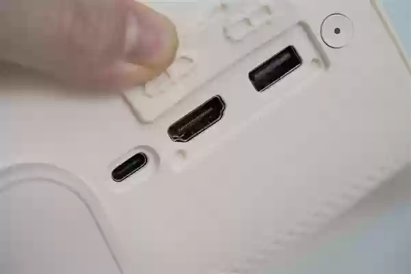 2千元内最亮便携投影！当贝Smart 2图赏