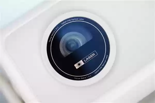 护眼纯三色激光！当贝D7X智能投影仪图赏