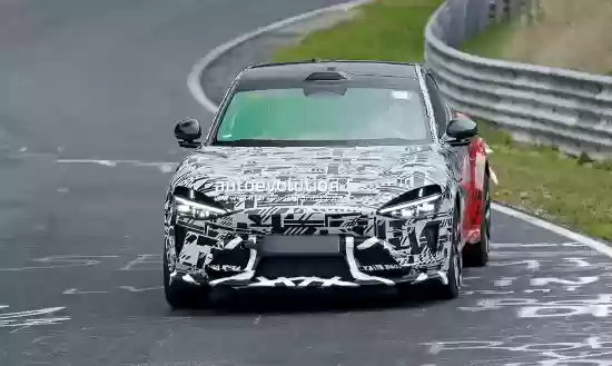 小米YU7 GT纽北再露真容，高性能电动SUV剑指全球市场