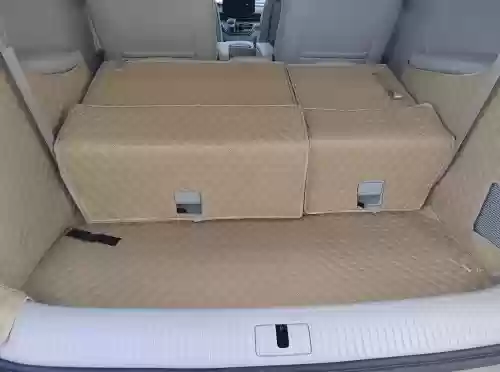 跻身七座 MPV 排行榜前十!荣威iMAX8 DMH续航智能全在线