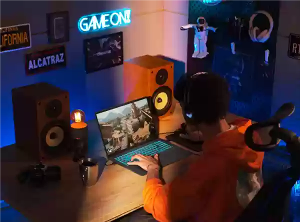 双11笔记本抄底指南!华硕无畏Pro16 2025国补后7K+ 办公创作游戏全拿捏