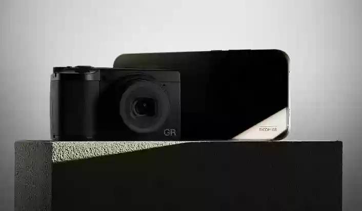 真我GT8系列将于10月21日发布，Pro版定义“街拍神器”、标准版号称“最强标准版”