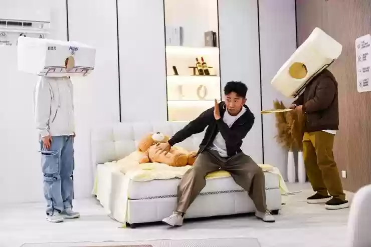 杨迪现场力荐!海尔麦浪舒适风空调京东首发:人近风柔,人离节能