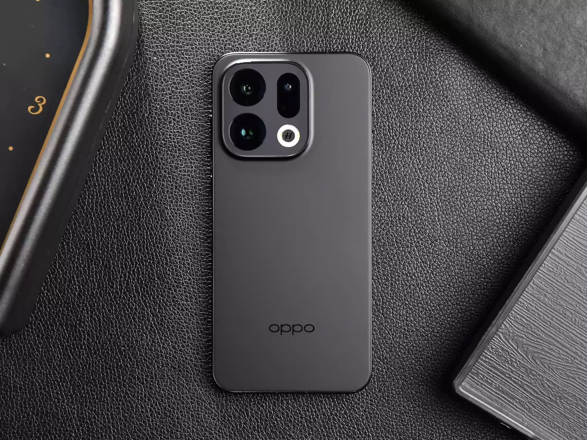 2025年抗摔耐用而且护眼功能好的手机推荐