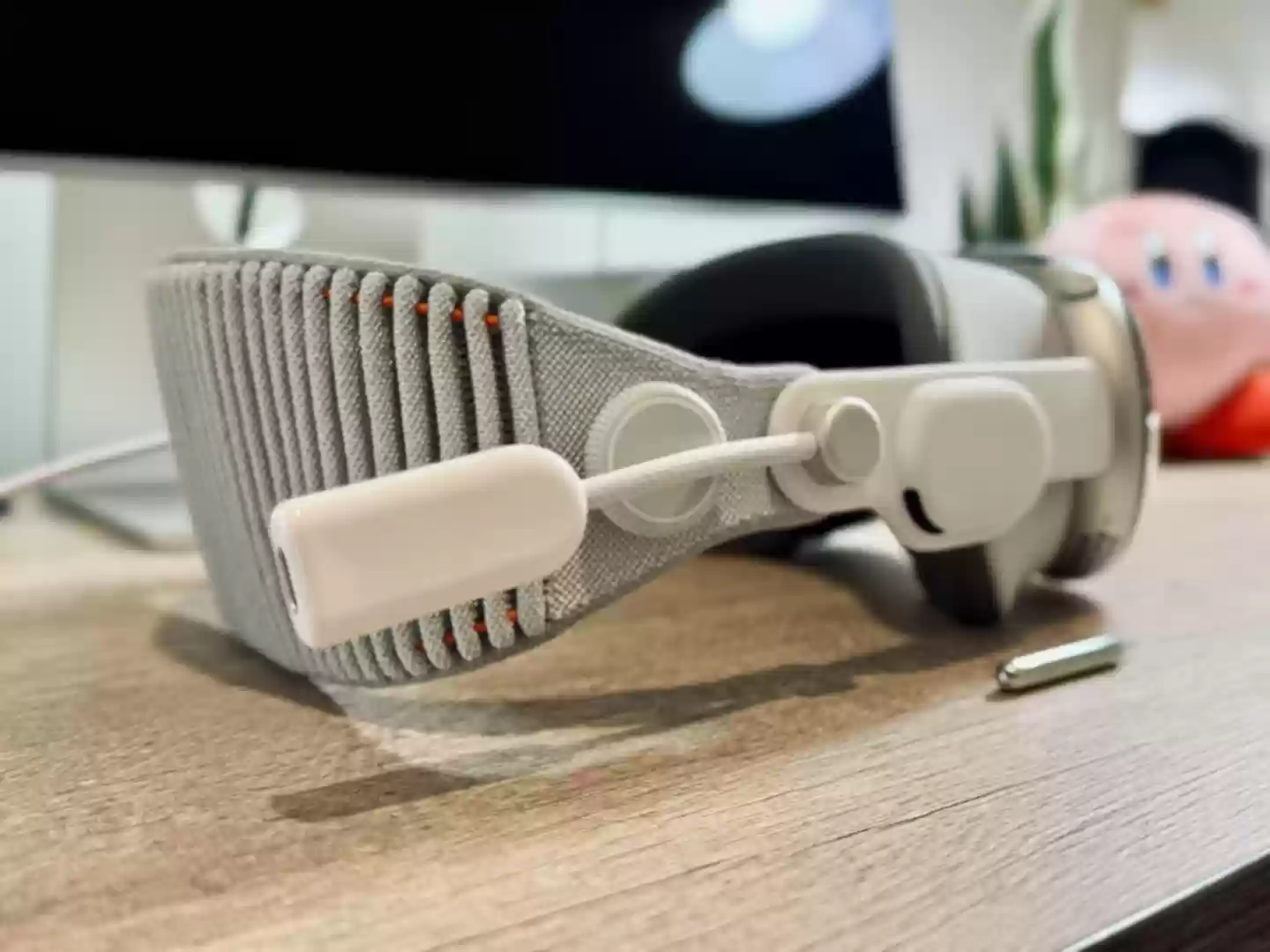 消息称苹果明日为 M5 Vision Pro 推新开发者头带，不完全兼容初代头显