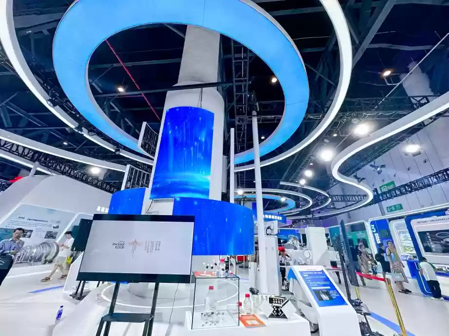 \ 如图片无法显示,请刷新页面