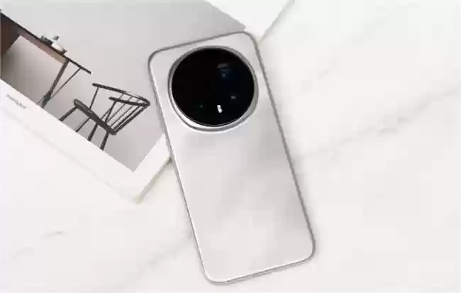 2025性能最强的旗舰手机 荣耀Magic8系列以硬核实力定义