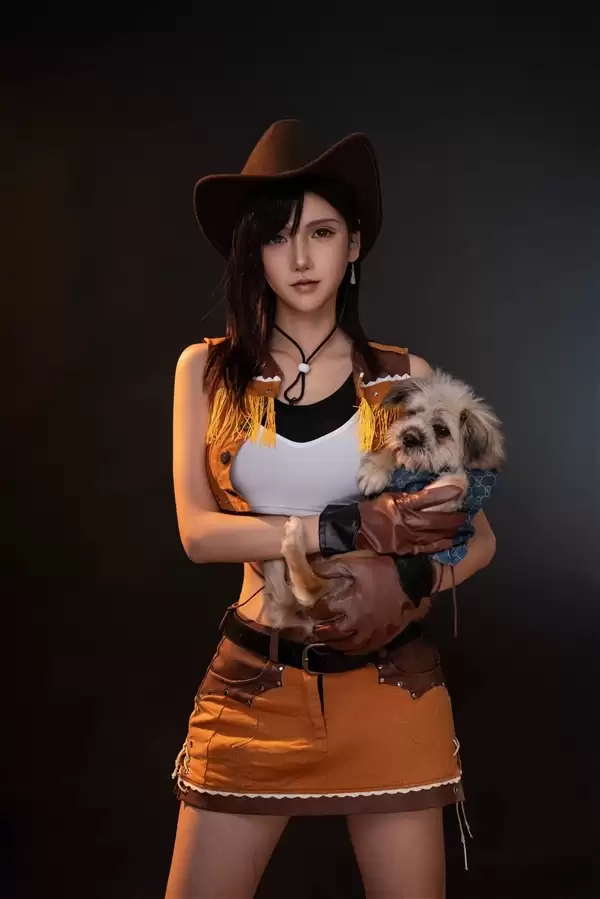 国内美女《FF7》蒂法COS!还原度之高令人惊叹