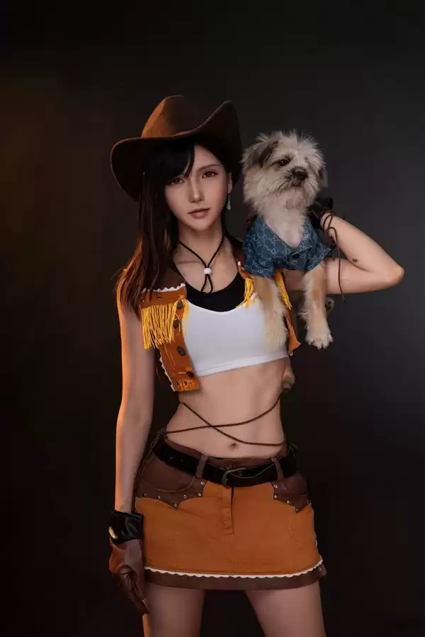 国内美女《FF7》蒂法COS!还原度之高令人惊叹