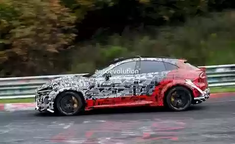 小米YU7 GT高性能版纽北测试曝光,2026年发布