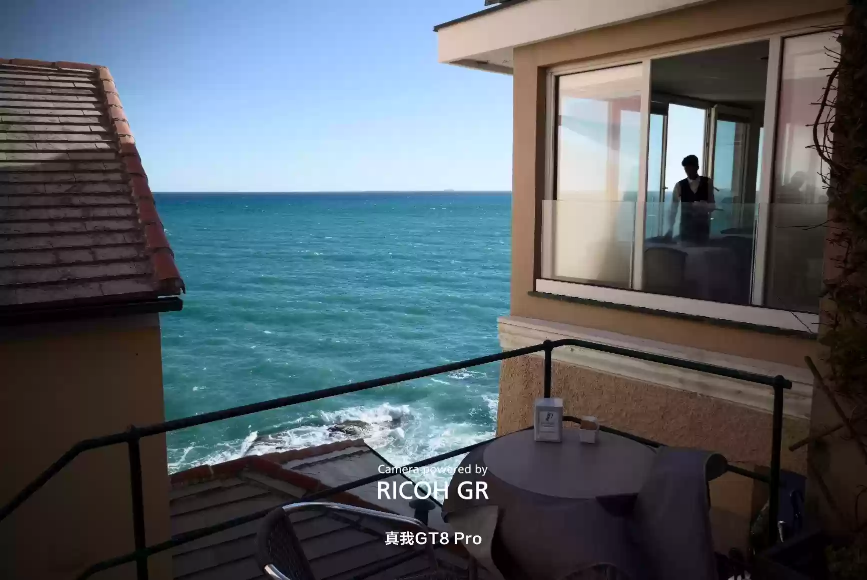 搭载理光GR影像系统！真我GT8系列正式发布