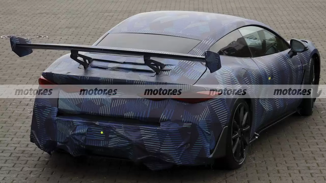 比亚迪腾势首款概念跑车“腾势 Z”现身纽博格林:宽体姿态 + 大尾翼