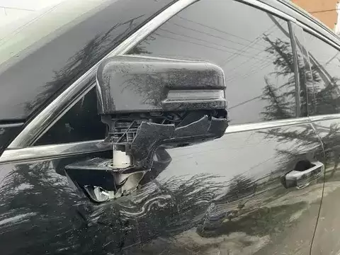 哈弗大狗后视镜损坏可否单独更换?