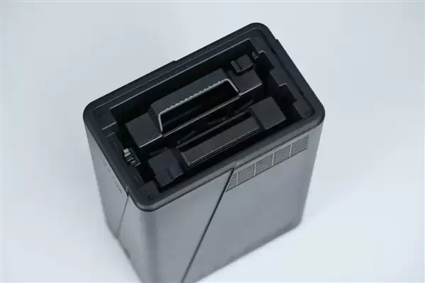 升级X86架构性能大提升！极空间Z2+ Ultra图赏