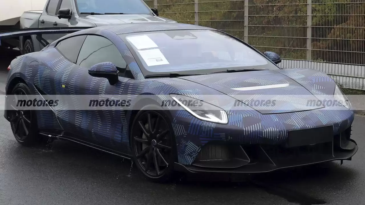 比亚迪腾势首款概念跑车“腾势 Z”现身纽博格林:宽体姿态 + 大尾翼