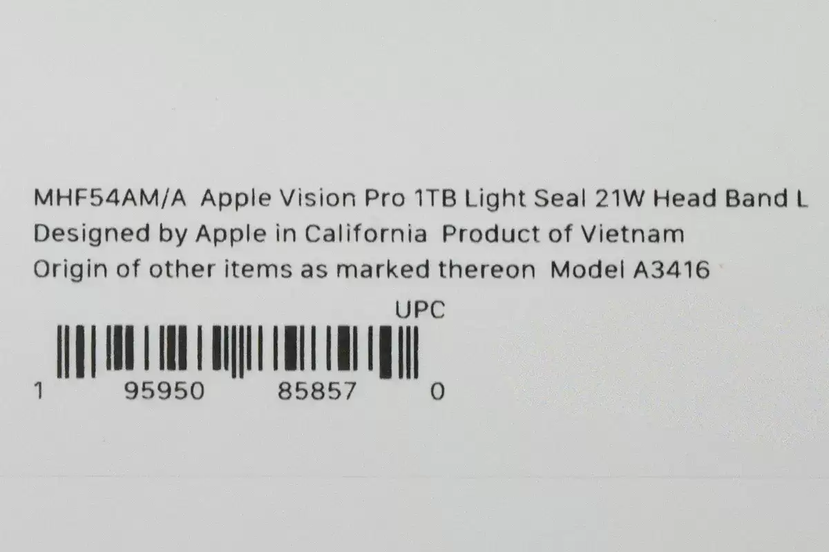 2025 款 M5 芯片苹果 Vision Pro 头显生产转移至越南