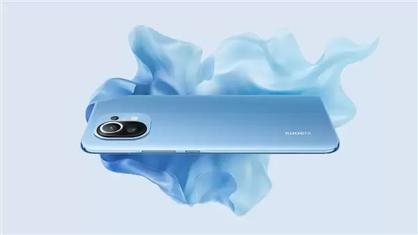 卢伟冰谈小米11失败原因:做得非常薄 又赶上了骁龙888