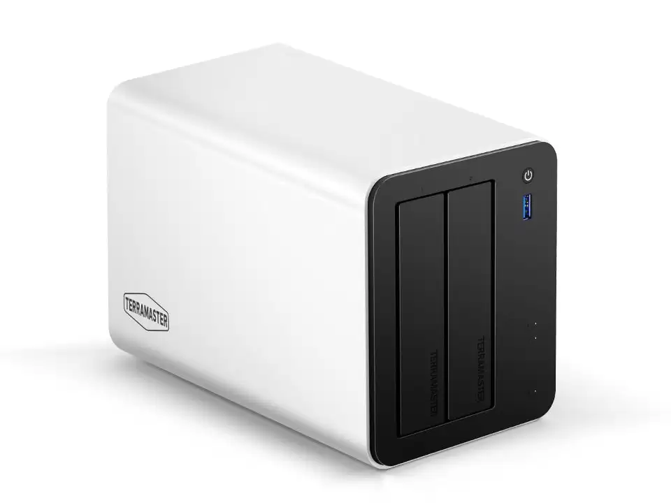 铁威马推出 F2-425 Plus 混合 NAS:2+3 盘位,双 5GbE 网络