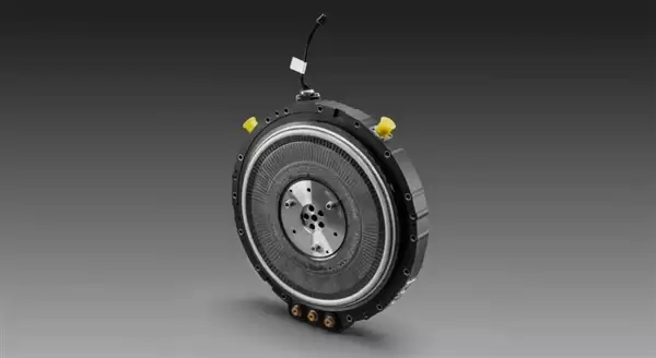 不到13kg却能爆发千匹马力!奔驰新电机突破功率密度世界纪录