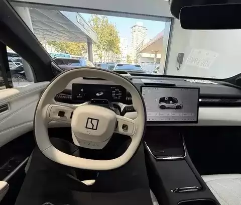 极氪X迎新款升级，内饰优化续航提升