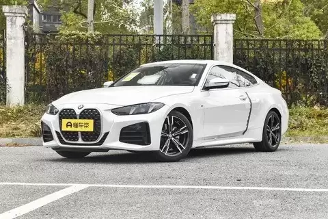 4系:秩序之下的日常运动美学