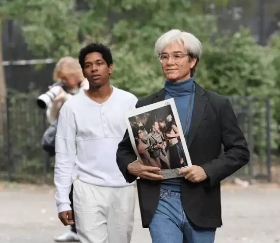 黑袍男主Starr出演巴斯奎特传记片引热议