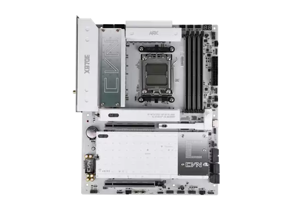 纯白只要2399元!七彩虹首款AMD X870E高端主板开卖