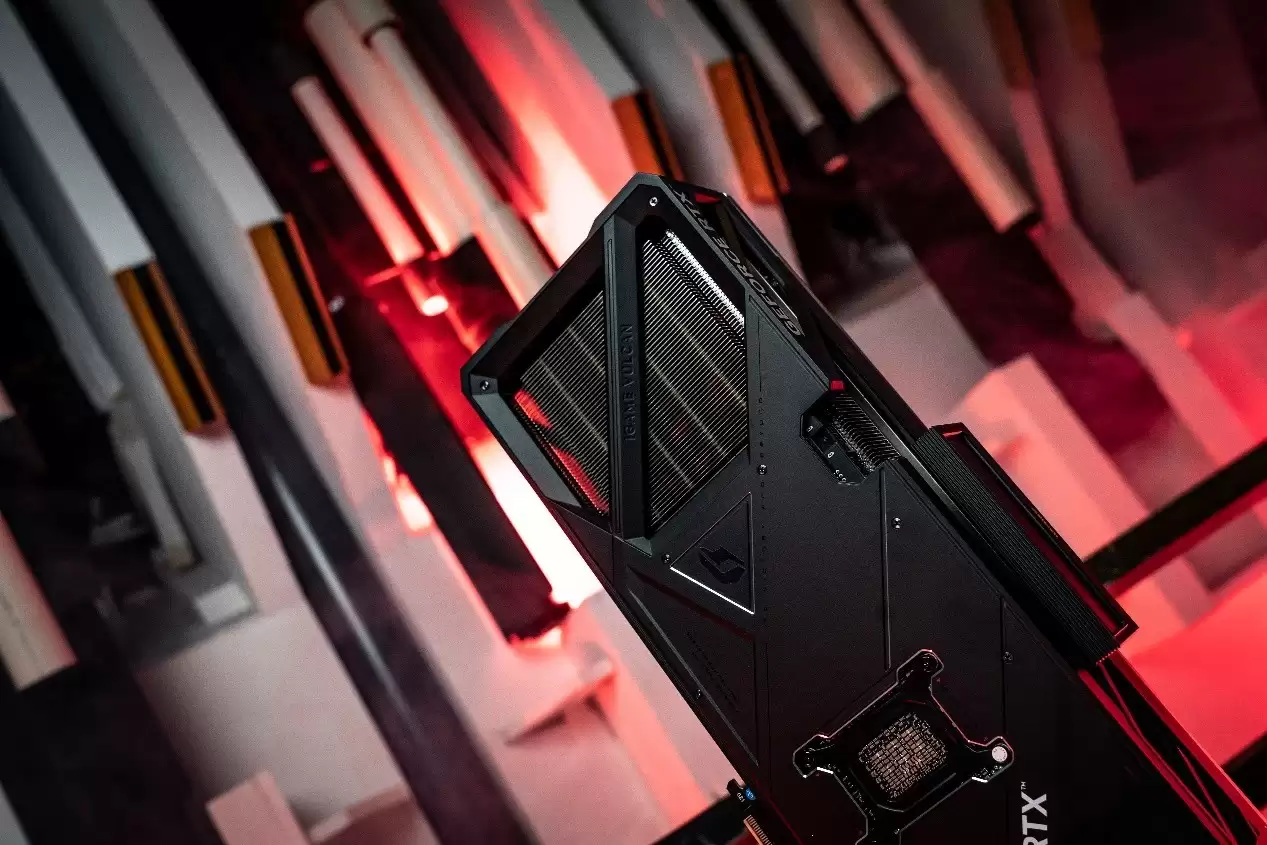 决战CAC！七彩虹iGame RTX 50 Vulcan显卡性能释放