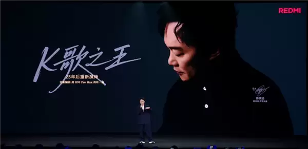 正是闯的年纪！卢伟冰和陈奕迅同台：还要再唱50年