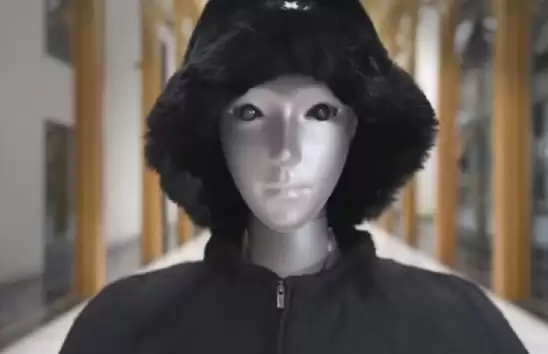 王兴兴回应新款人形机器人长得可怕:前几代头部非常简易 把仿生人脸加了上去