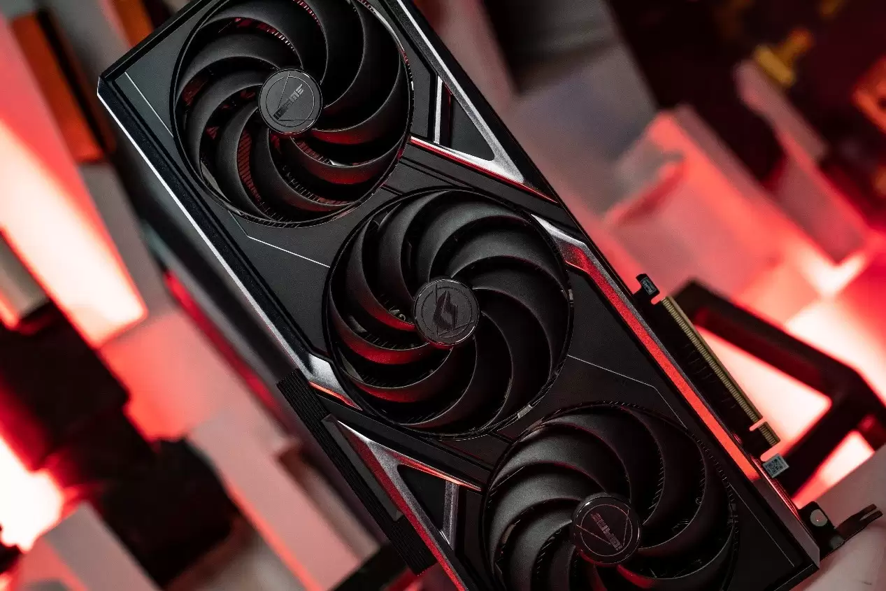 决战CAC！七彩虹iGame RTX 50 Vulcan显卡性能释放