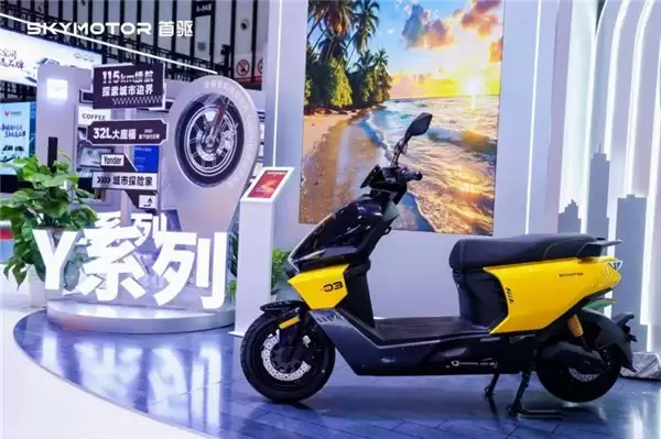 首驱「驾」到!首驱科技全球新品发布,以破界之势开启两轮新纪元