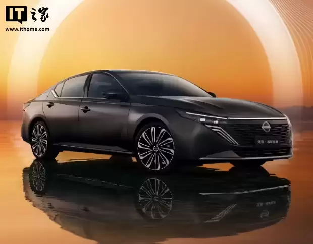 东风日产 N6 / 新款天籁车型下线,将于四季度上市