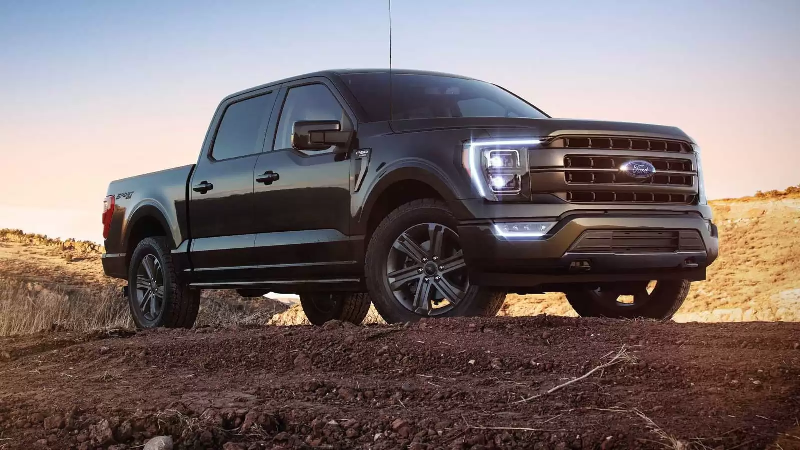 为燃油、混动车型让位,福特被曝在美无限期暂停生产 F-150 Lightning 纯电皮卡