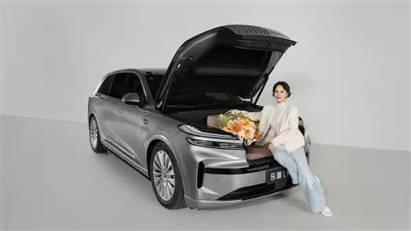 17.98起的大三排纯电SUV卖爆 蔚来乐道L90交付突破3万台