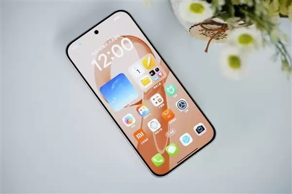 Redmi K90 Pro Max首度亮相:旗舰性能与顶级影音新标杆
