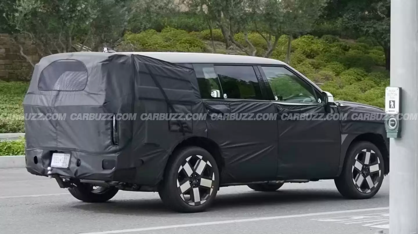 2027 款胜达路测图曝光，有望为现代旗下首款增程车型