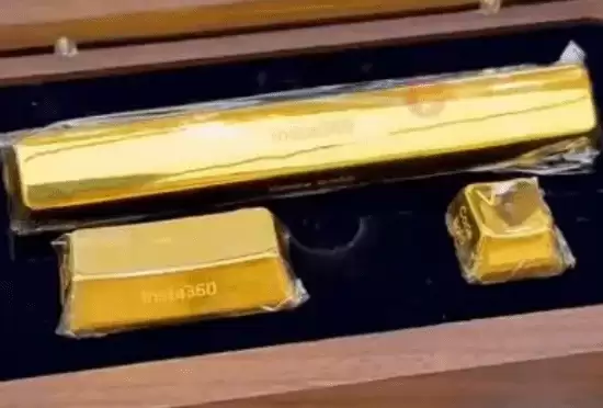 影石Insta360连续四年程序员节送黄金键帽走红