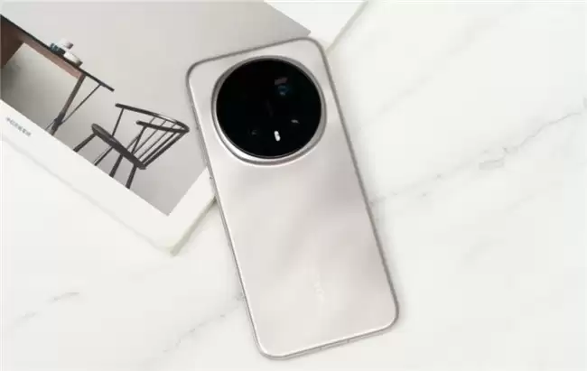 长焦最强的手机？荣耀Magic8系列拍摄体验解析