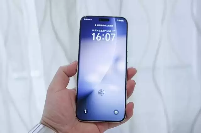 性能最强的手机：荣耀Magic8刷新旗舰性能新高度